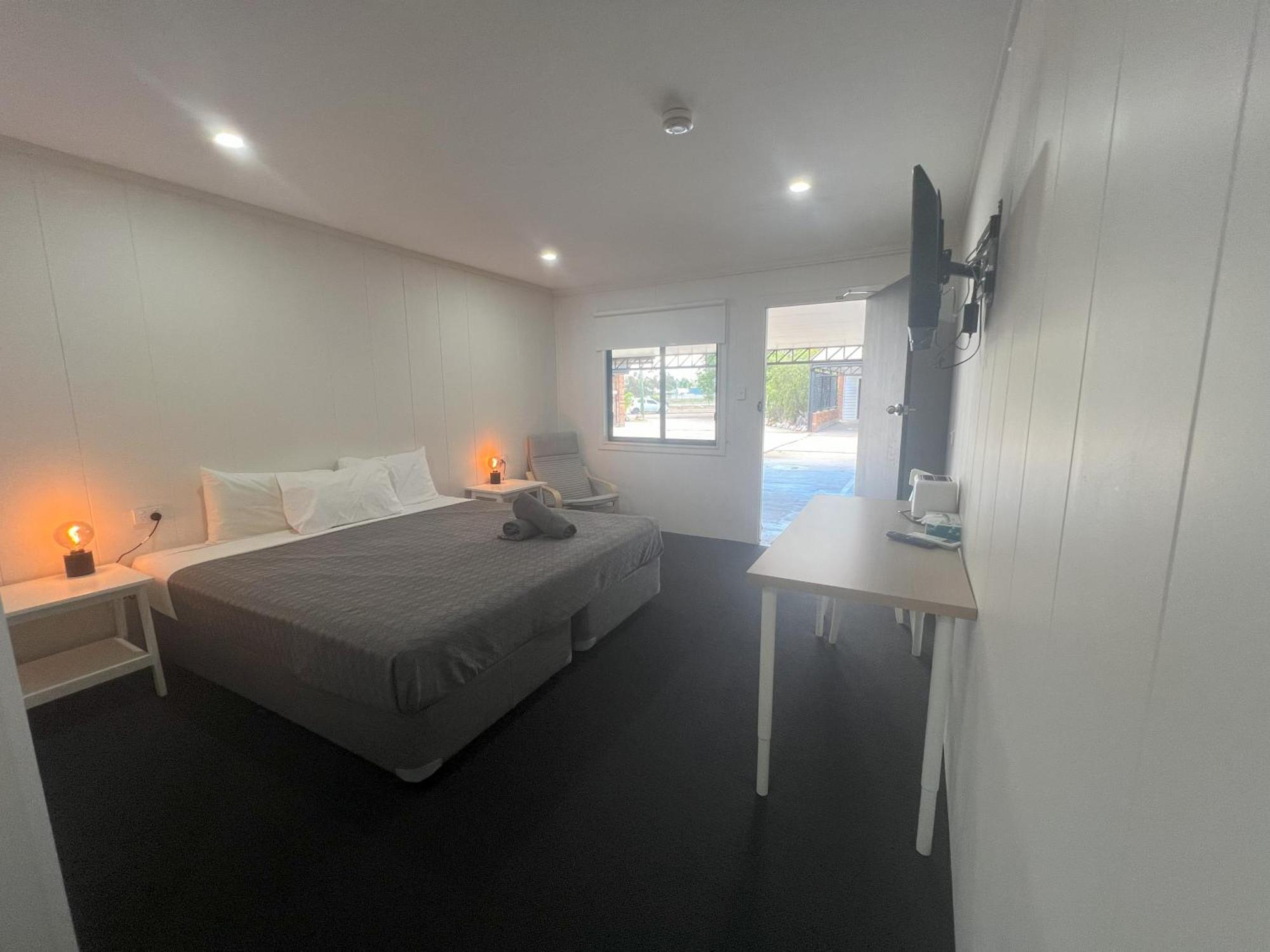 Abajaz Motel-Central-King Bed-Shaded Parking Longreach Ngoại thất bức ảnh
