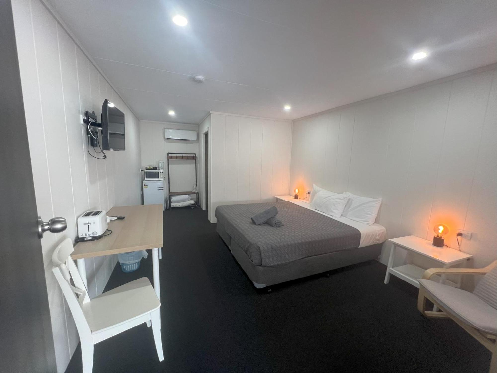 Abajaz Motel-Central-King Bed-Shaded Parking Longreach Ngoại thất bức ảnh