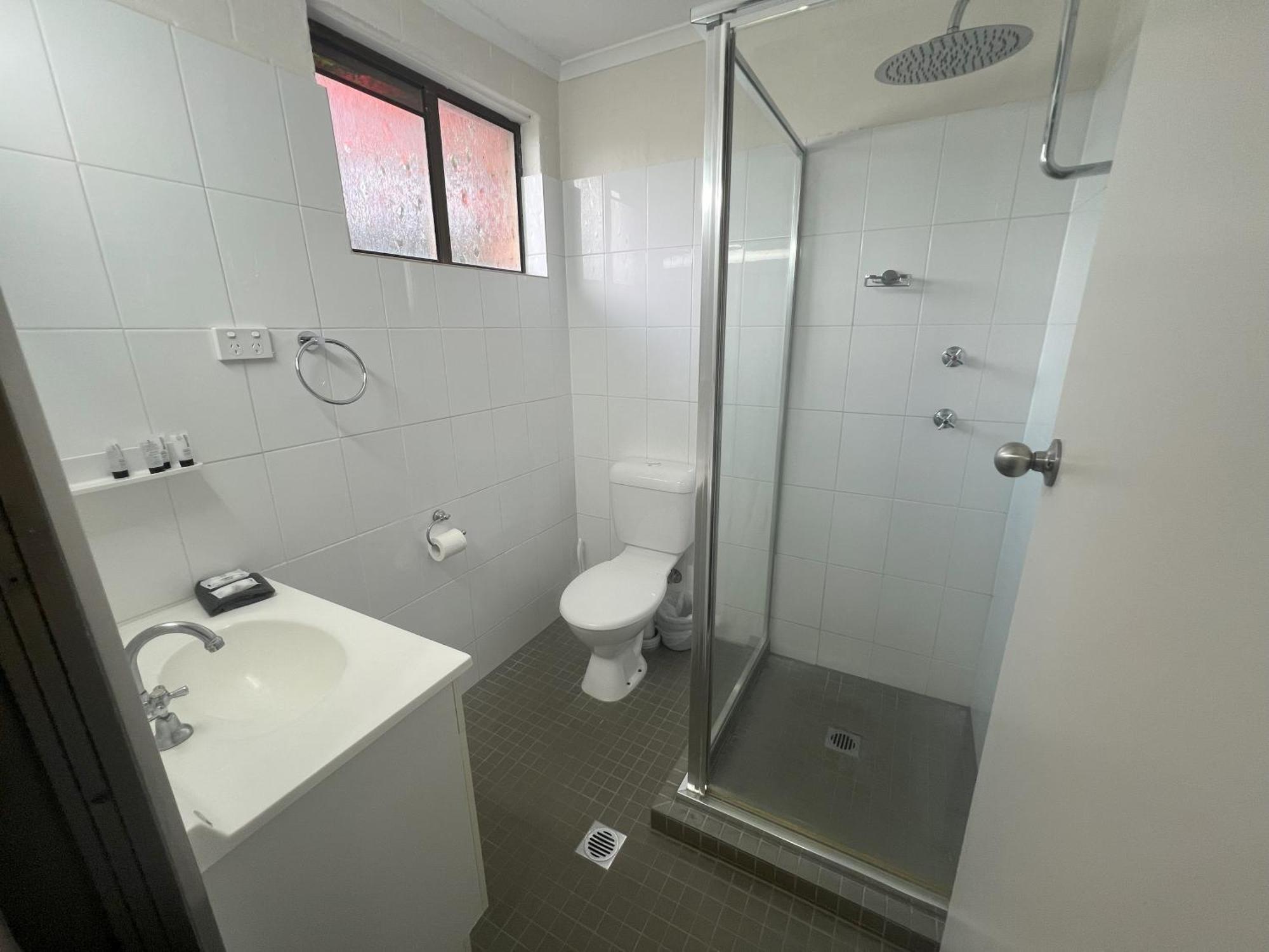 Abajaz Motel-Central-King Bed-Shaded Parking Longreach Ngoại thất bức ảnh