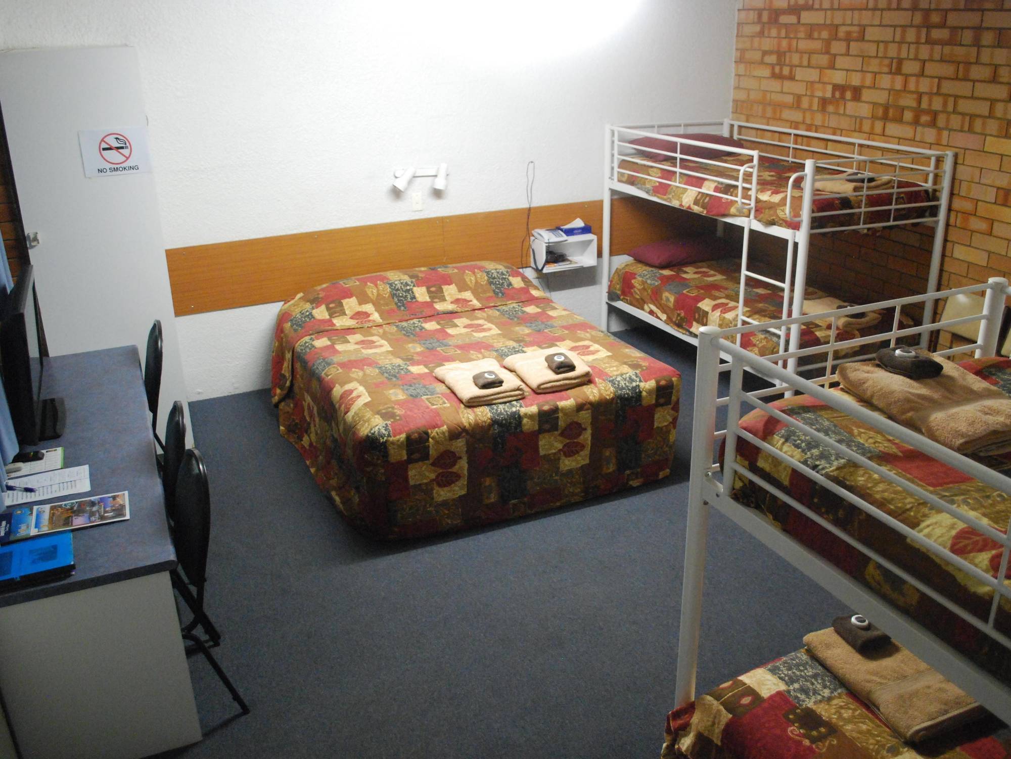 Abajaz Motel-Central-King Bed-Shaded Parking Longreach Ngoại thất bức ảnh